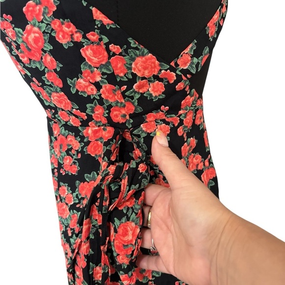 Privacy Please x Revolve Faux Wrap Halter MIDI Dress Criss Cross Back Floral M - Picture 6 of 13